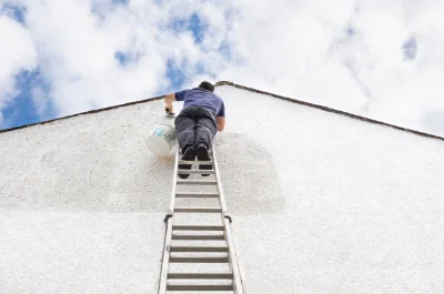 Peinture extérieure à la Chapelle-Pouilloux — façades et ravalement